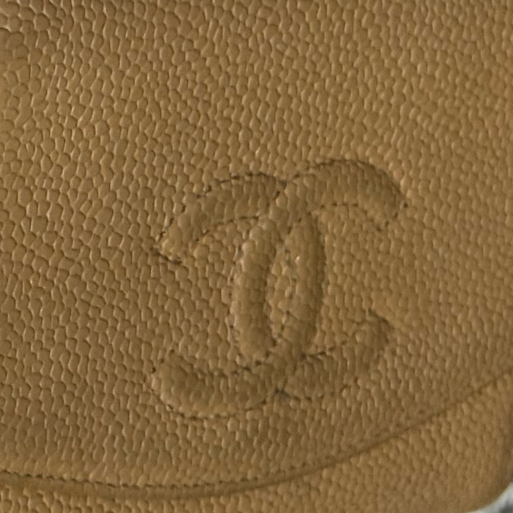 Chanel Bifold Leather Wallet W/ Auth Card - Picture 9 of 17